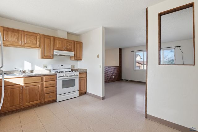 849 SYCAMORE, Rapid City, SD 57701