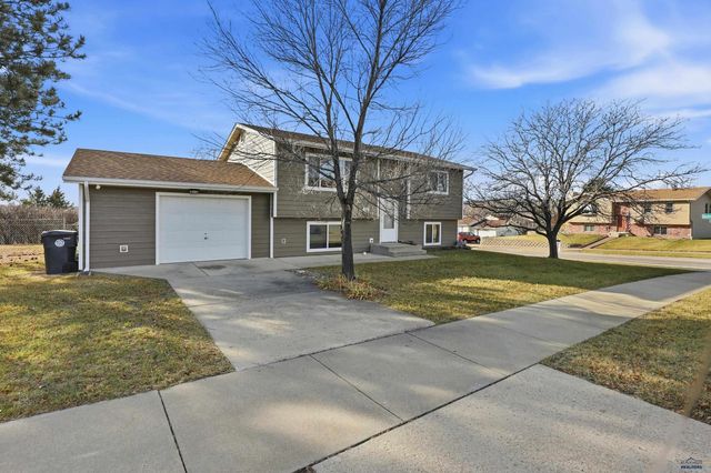 849 SYCAMORE, Rapid City, SD 57701