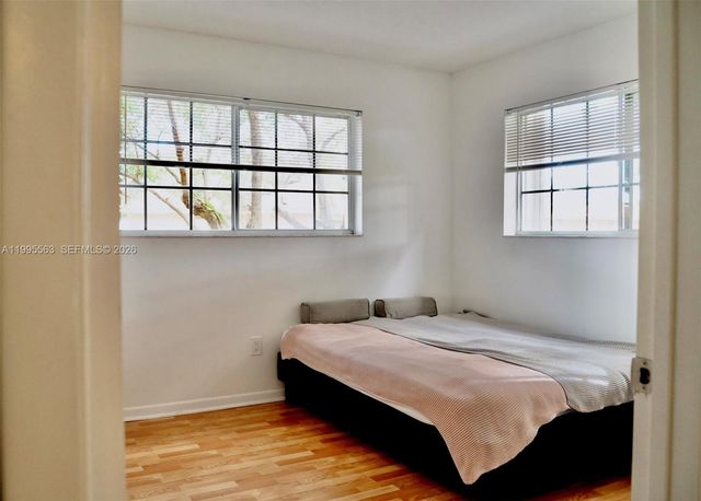 430 SE 7th St 201E, Dania Beach, FL 33004