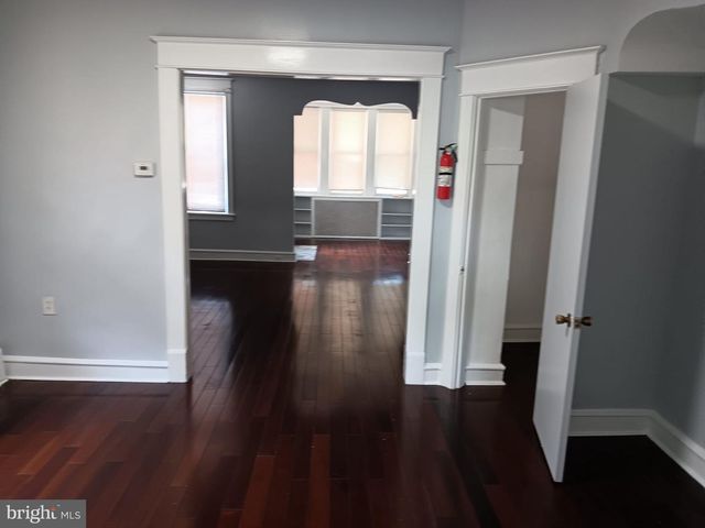 5911 REACH ST, Philadelphia, PA 19120