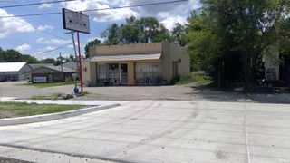 1323 Goshen Road, Fort Wayne, IN 46808