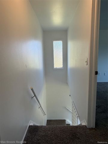 3028 Moon Lake Drive, West Bloomfield Charter Township, MI 48323