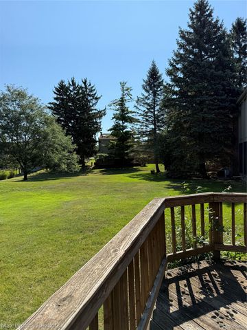 3028 Moon Lake Drive, West Bloomfield Charter Township, MI 48323