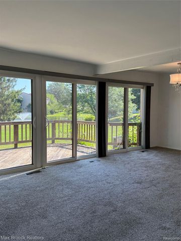 3028 Moon Lake Drive, West Bloomfield Charter Township, MI 48323