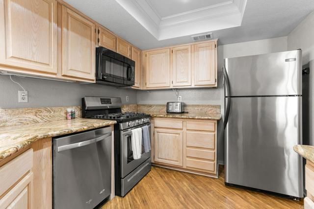 621 N Pacific Street 204, Oceanside, CA 92054