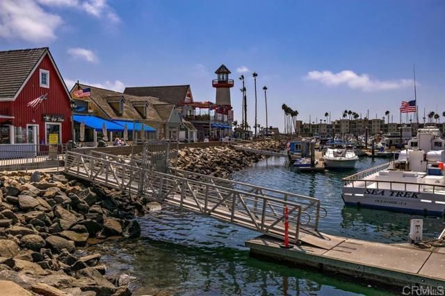 621 N Pacific Street 204, Oceanside, CA 92054