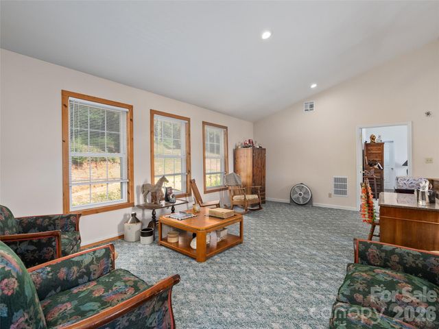 81 Aldens Way, Clyde, NC 28721