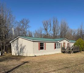 303 Evans Road, Colt, AR 72326