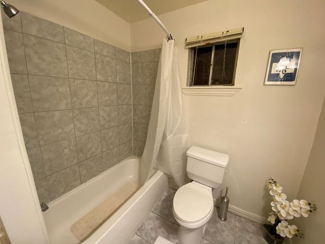 205 Avondale Street 6, Houston, TX 77006