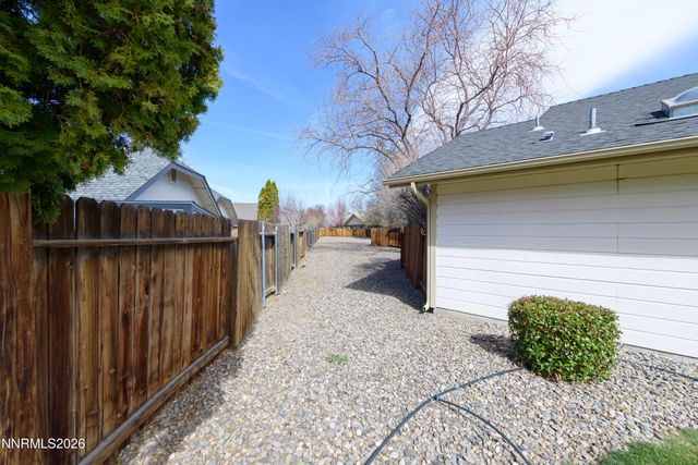 1754 Tulip Court, Minden, NV 89423