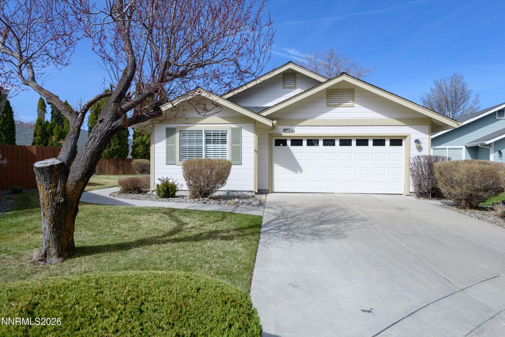 1754 Tulip Court, Minden, NV 89423