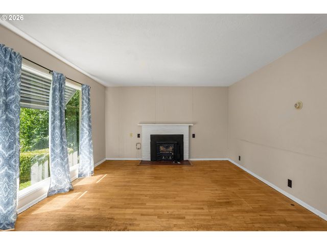 1731 Ne LIBERTY St, Portland, OR 97211