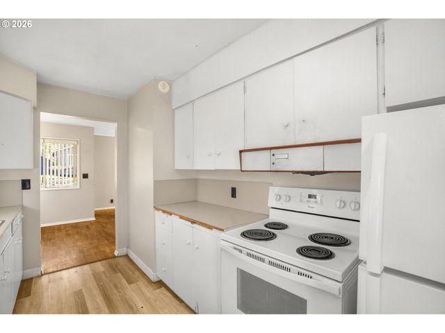 1731 Ne LIBERTY St, Portland, OR 97211