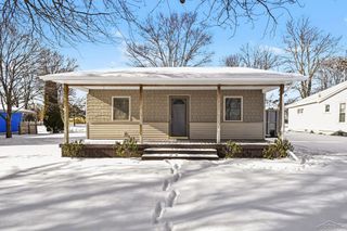 122 S East Street, Vassar, MI 48768