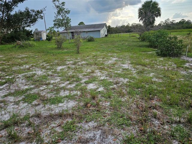 320 County Road 619, Lake Placid, FL 33852