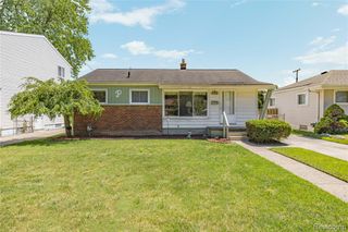 33441 Leona Street, Garden City, MI 48135