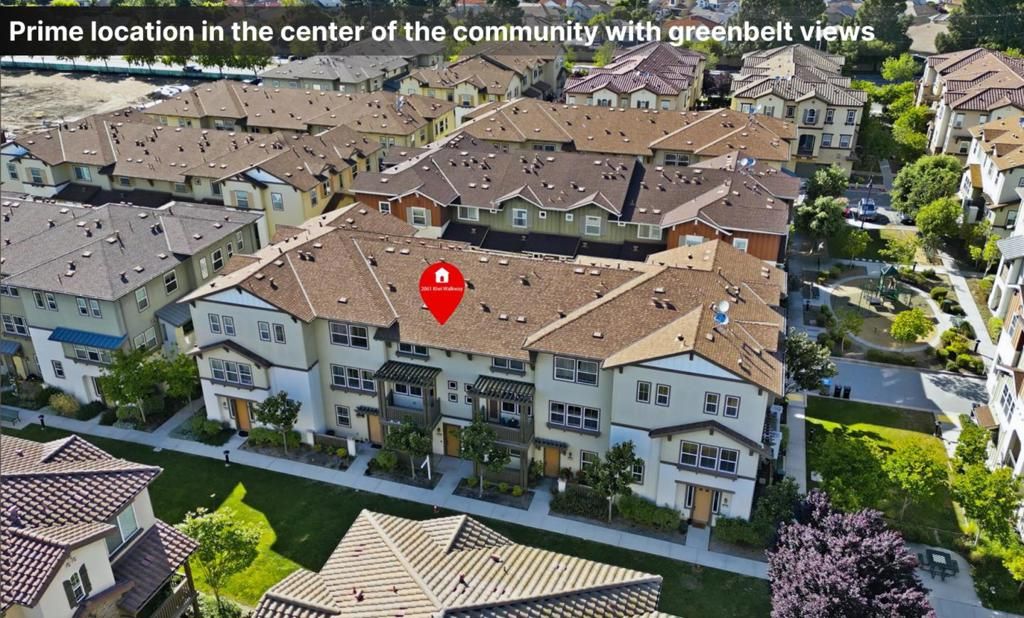 Image 3 of property listing at 2061 Kiwi Walkway, San Jose, CA 95133