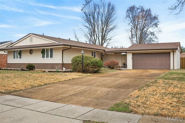 12509 Larkwood Drive, Unincorporated, MO 63146