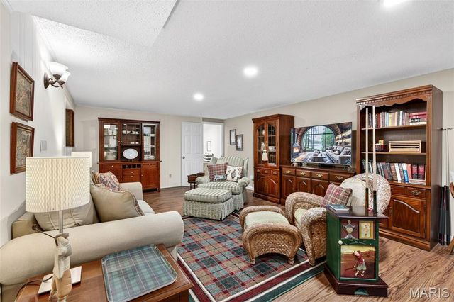 12509 Larkwood Drive, Unincorporated, MO 63146