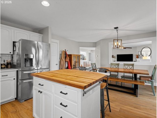 506 Nw 148TH St, Vancouver, WA 98685