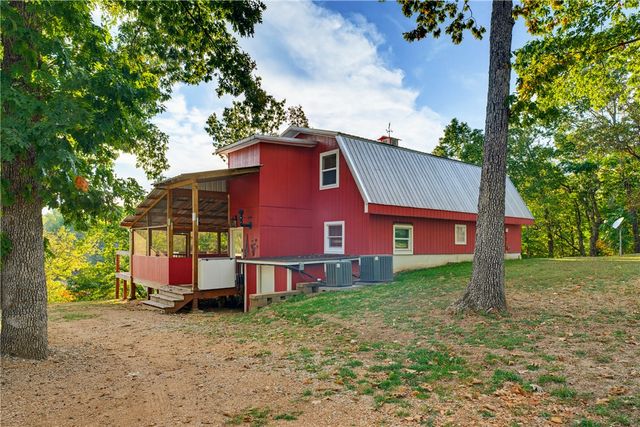10528 Lakeside Drive, Rogers, AR 72756