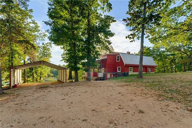 10528 Lakeside Drive, Rogers, AR 72756