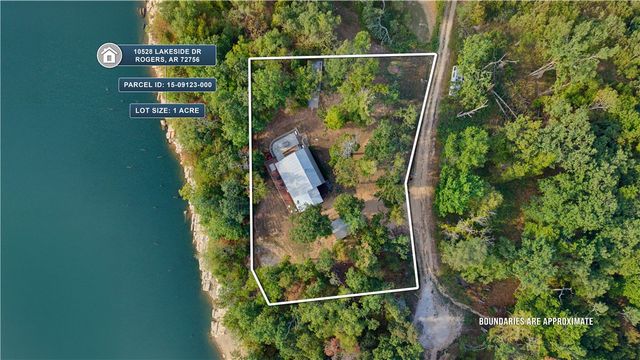 10528 Lakeside Drive, Rogers, AR 72756