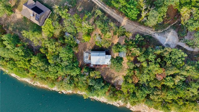10528 Lakeside Drive, Rogers, AR 72756
