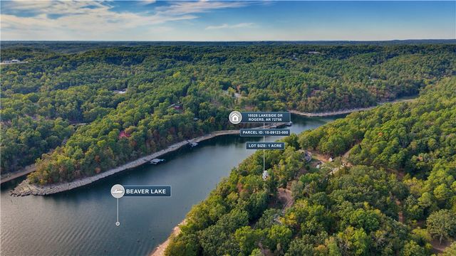 10528 Lakeside Drive, Rogers, AR 72756