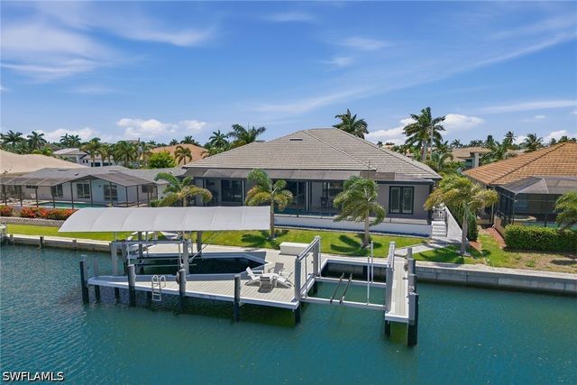 1632 Barbarosa CT, Marco Island, FL 34145