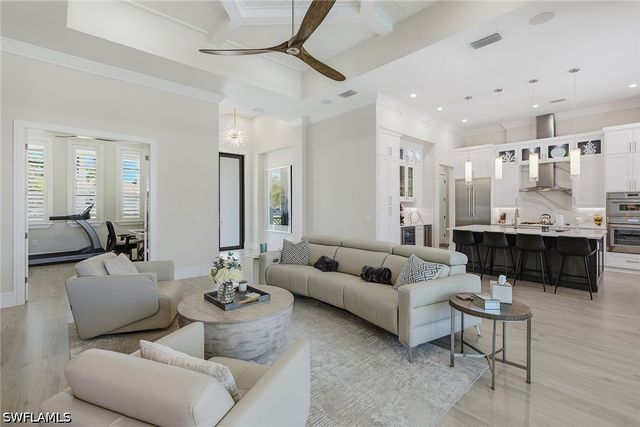 1632 Barbarosa CT, Marco Island, FL 34145