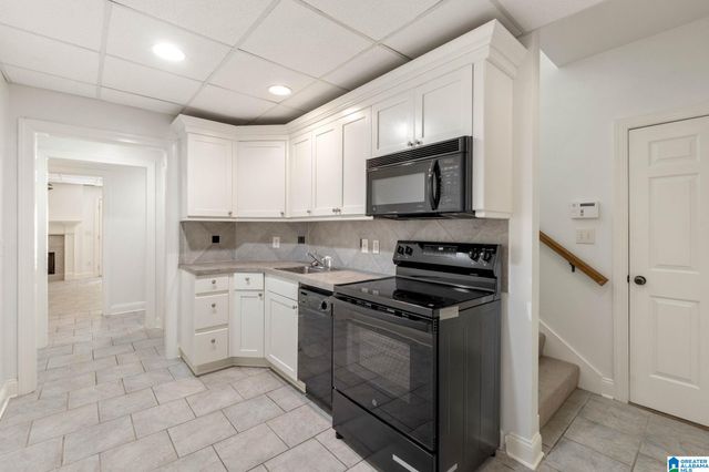 2001 WILMINGTON PLACE, Birmingham, AL 35242