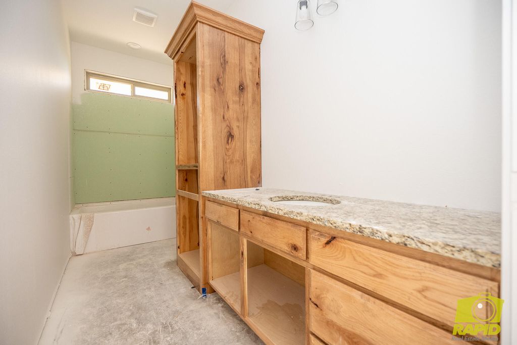 Image 12 of property listing at 9932 Delta Street, San Angelo, TX 76901