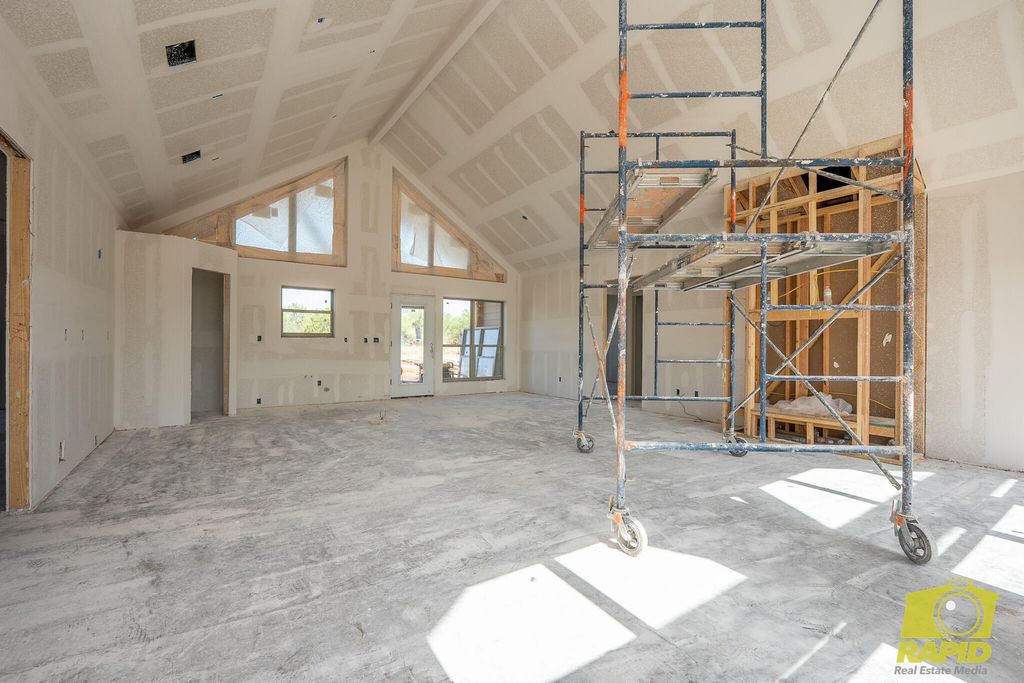 Image 3 of property listing at 9932 Delta Street, San Angelo, TX 76901