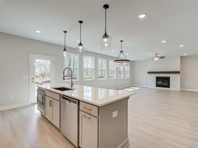 2740 Byess Court, Marietta, GA 30064