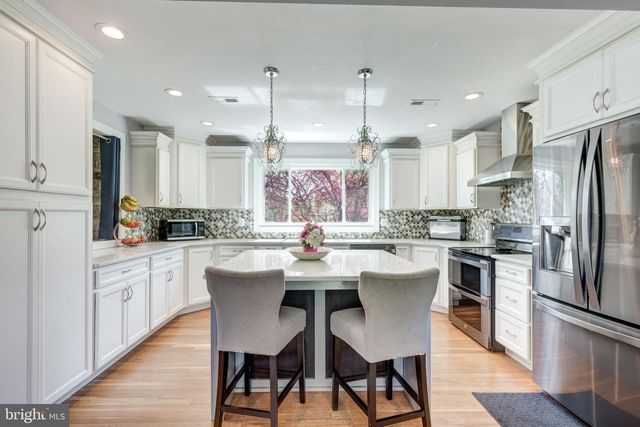 11501 CEDAR LN, Kingsville, MD 21087
