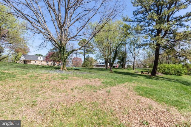 11501 CEDAR LN, Kingsville, MD 21087