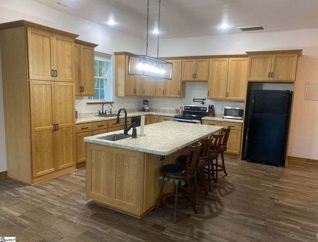 143 Marler Road, Gray Court, SC 29645