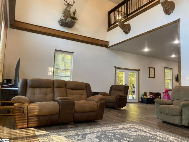 143 Marler Road, Gray Court, SC 29645