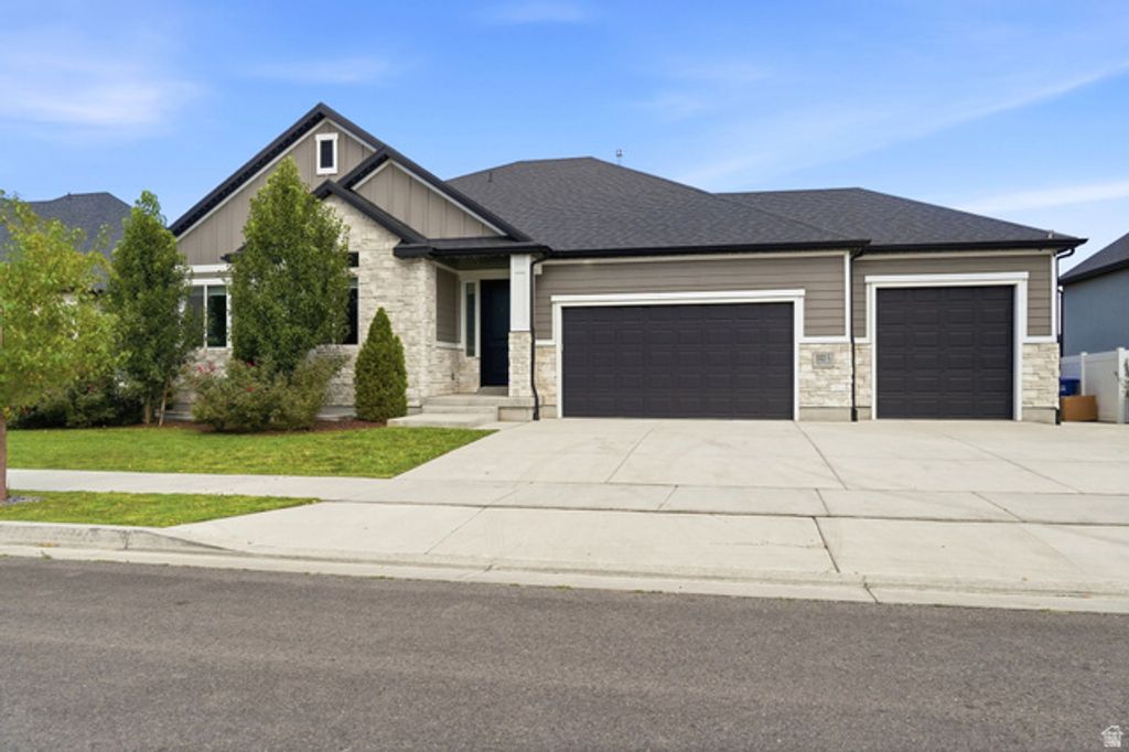 13323 S CARMEN OAK DR, Herriman, UT 84096 — exterior