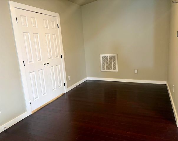 1211 SHORELINE DRIVE, Wichita Falls, TX 76308