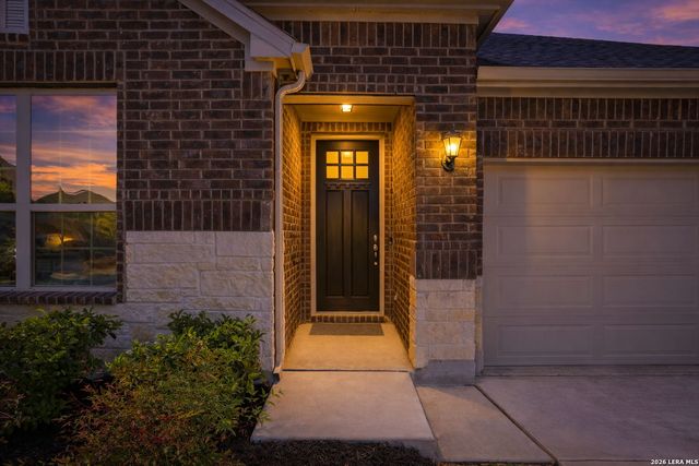 7703 Tobbyton, San Antonio, TX 78253