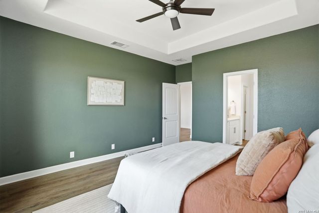 7703 Tobbyton, San Antonio, TX 78253