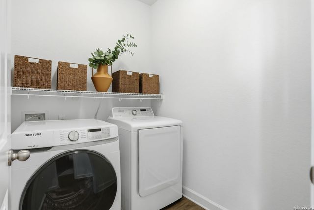 7703 Tobbyton, San Antonio, TX 78253