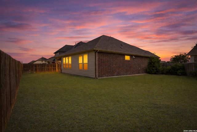 7703 Tobbyton, San Antonio, TX 78253