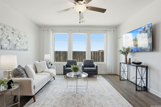 7703 Tobbyton, San Antonio, TX 78253