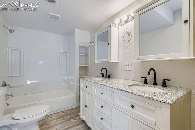 1160 Illinois Avenue, Canon City, CO 81212