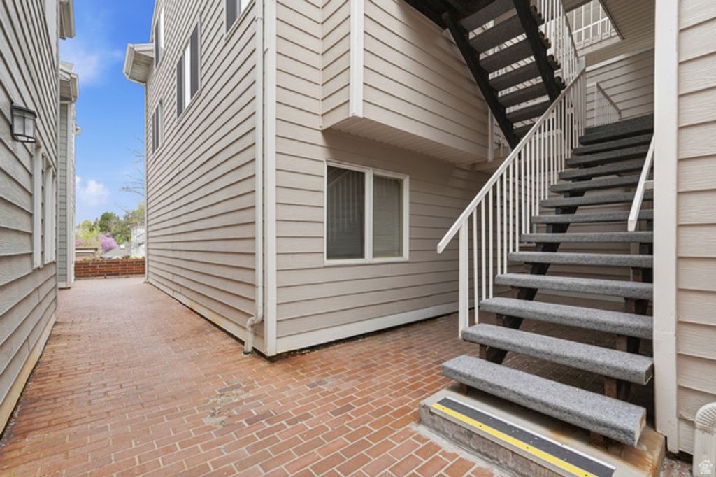 Image 4 of property listing at 525 E 2ND AVE #5, Salt Lake City, UT 84103