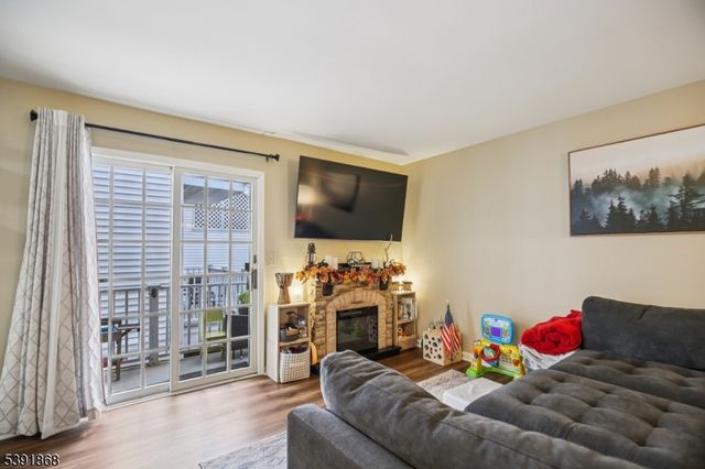 49 Alexandria Way Ondo, Bernards Twp., NJ 07920