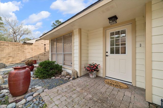 4314 Pinewood Park Drive, Houston, TX 77345